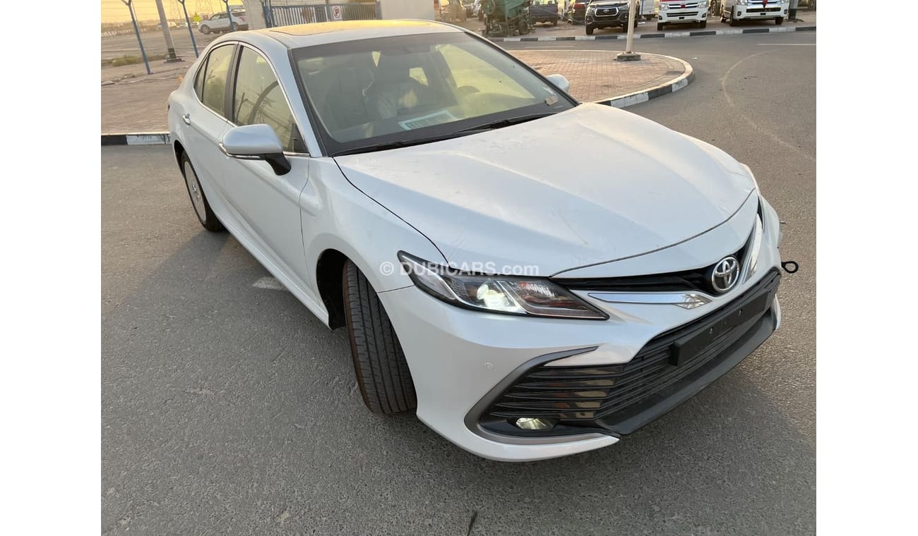 Toyota Camry GLE