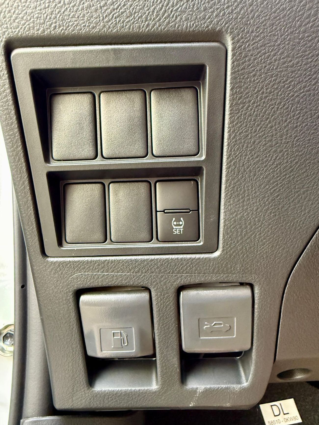 Toyota Hilux DLS 2.7L