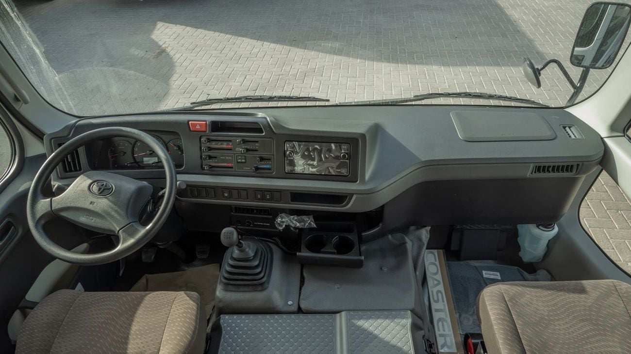 Toyota Coaster TOYOTA COASTER 4.0 DSL MT 23 SEATS -2025YM