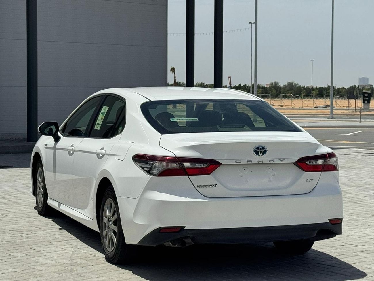 Toyota Camry GLE Hybrid 2.5L
