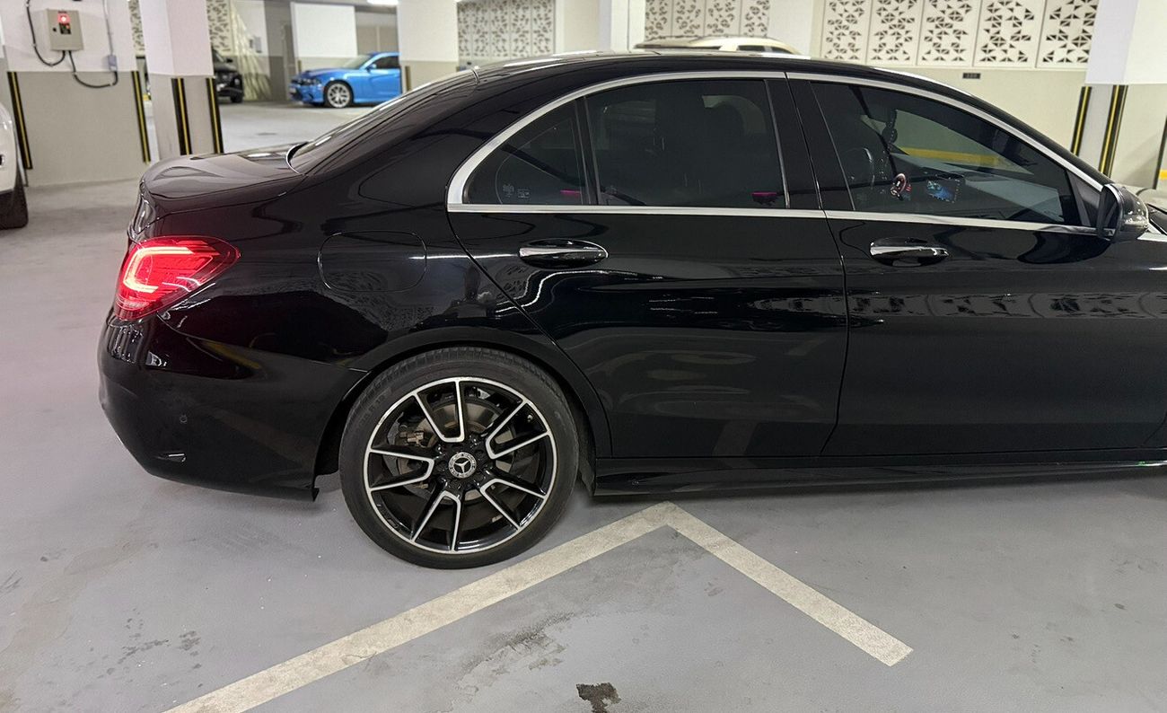 مرسيدس بنز C 200 Turbo