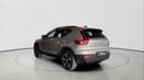 فولفو XC 40 2.0 B4 MHEV ULTIMATE DARK AUTO | شامل الضمان | 0 ﺪﻔﻋﺓ ﺃﻮﻟﻯ