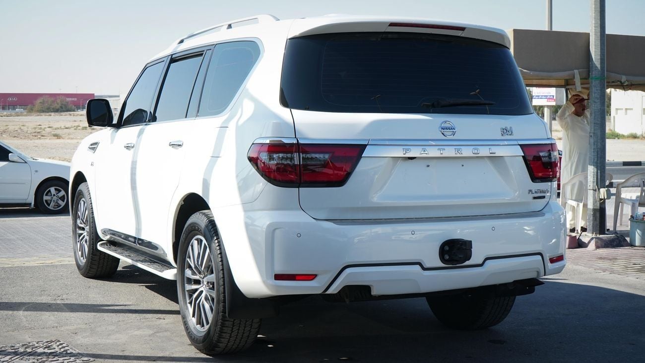 Nissan Patrol PLATINUM V8