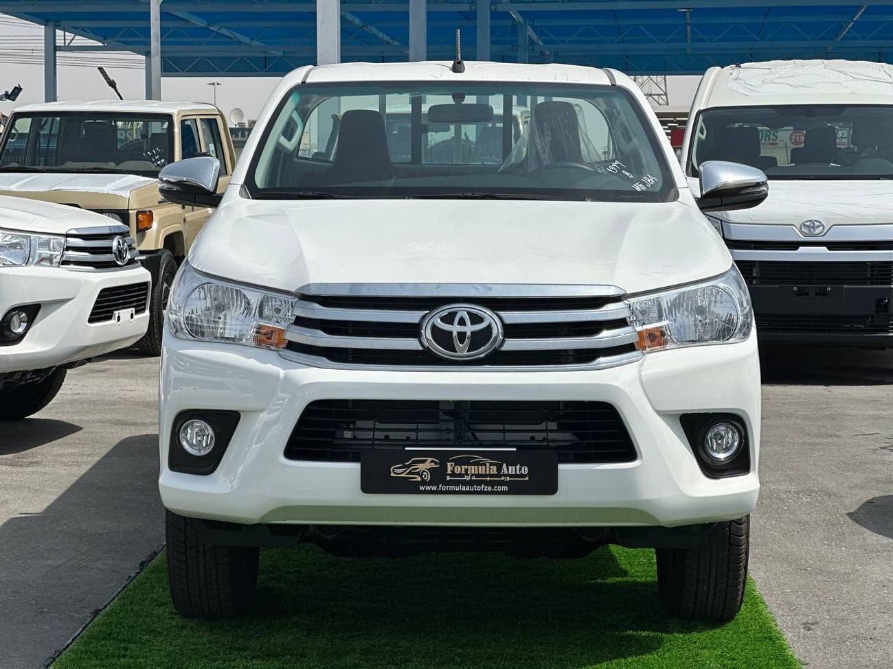 تويوتا هيلوكس S/C 2.7 لتر PTR M/T 4X4 // 2026 // خيار متوسط مع نوافذ كهربائية // عرض خاص // من فورمولا أوتو // للت