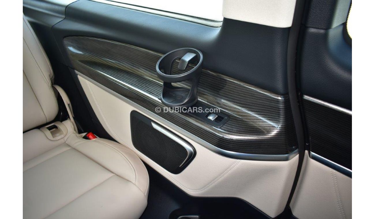 Mercedes-Benz V 250 Avantgarde Extralong 2.0l Petrol 8 Seat Automatic