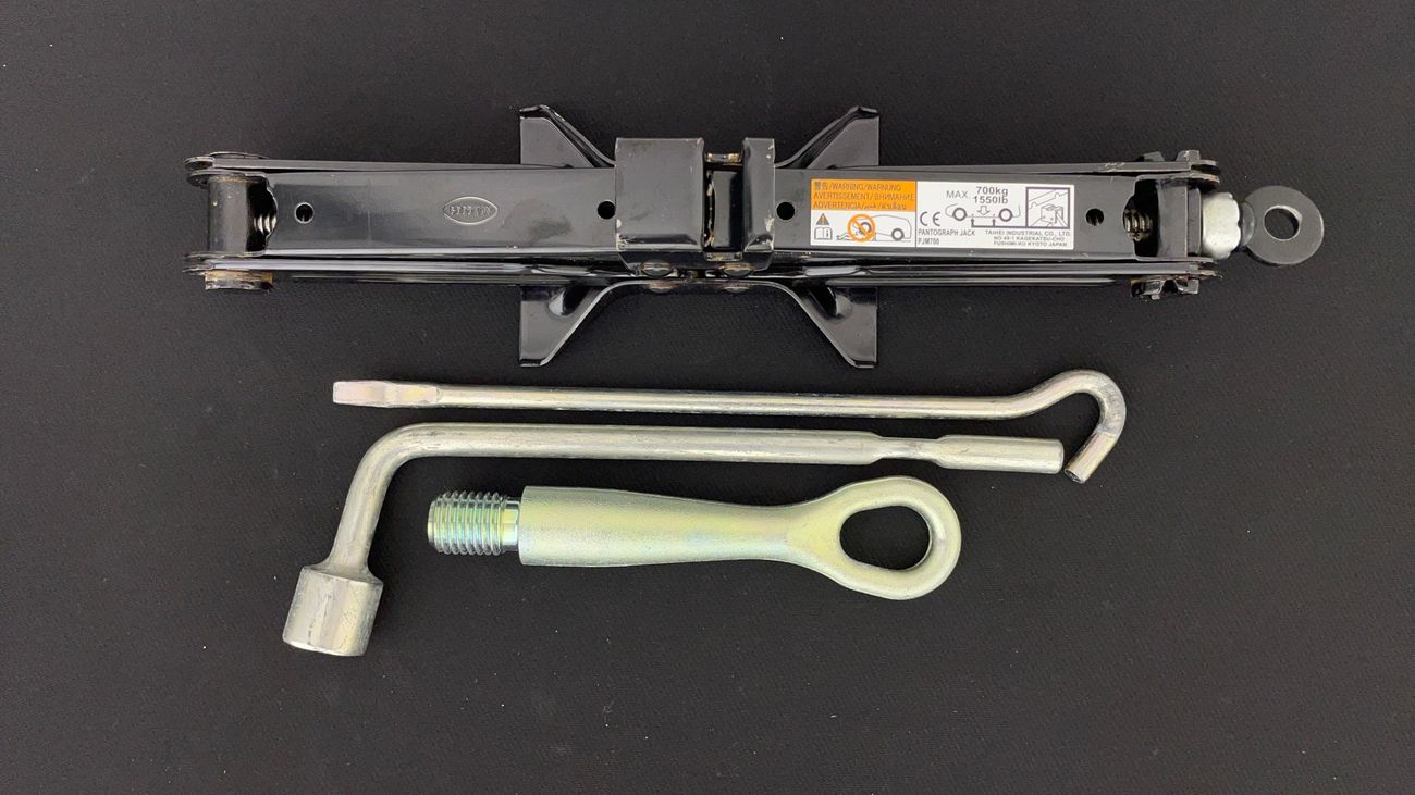 ميتسوبيشي اتراج GLX HIGHLINE 1.2 | بدون دفعة مقدمة | اختبار القيادة في المنزل