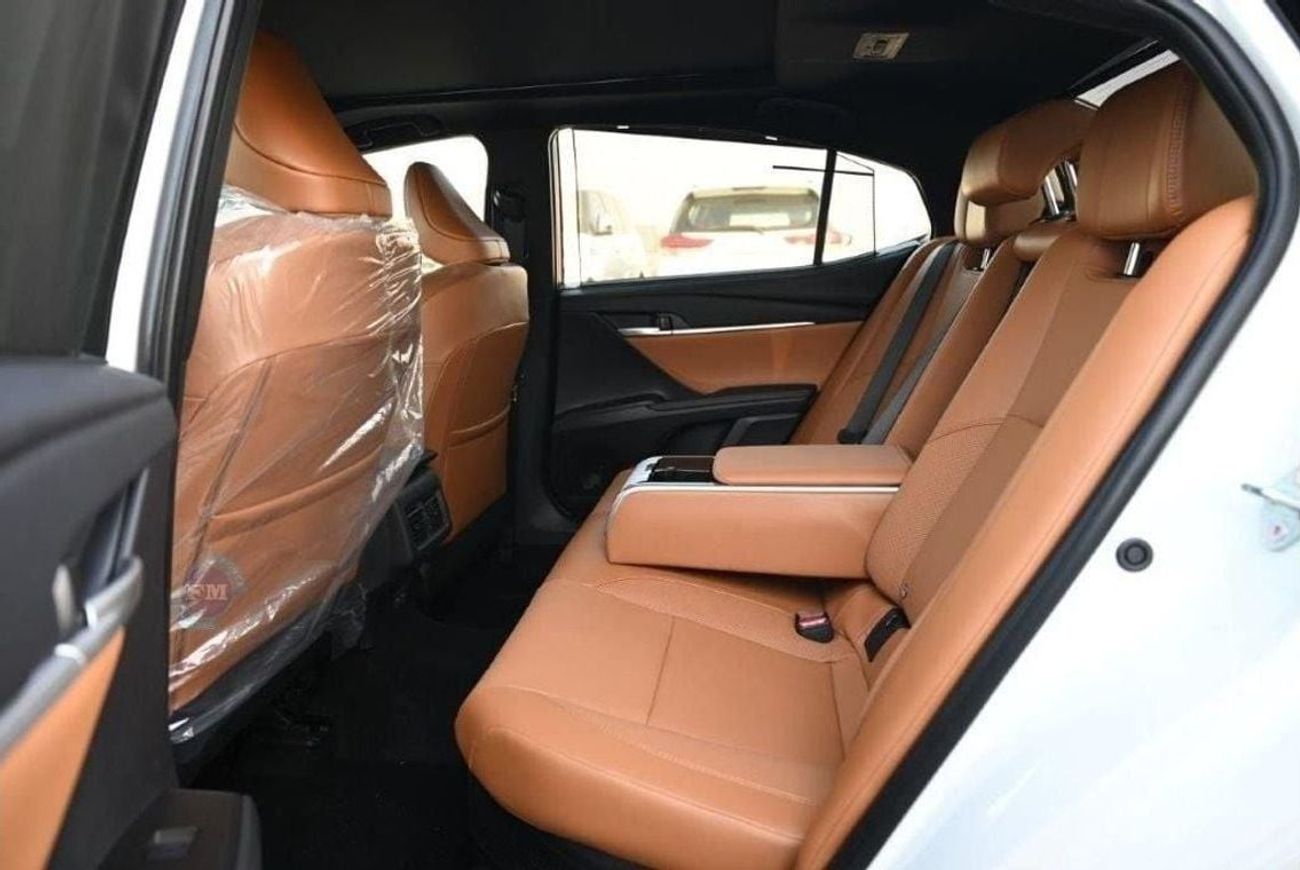 Toyota Camry Hybrid Lumiere 2.5L Automatic