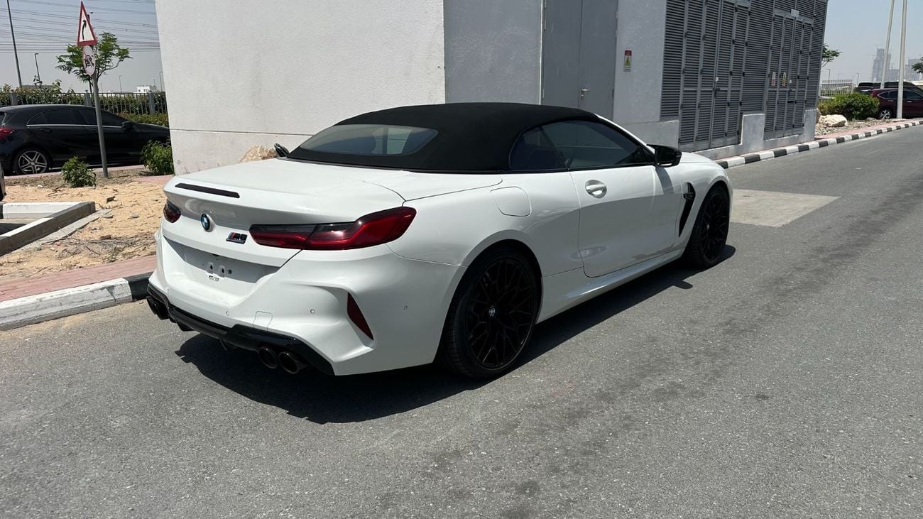 بي أم دبليو M8 M COMPETITION