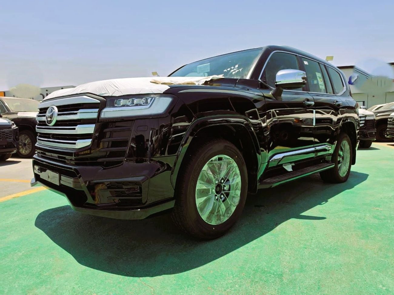 تويوتا لاند كروزر VXR