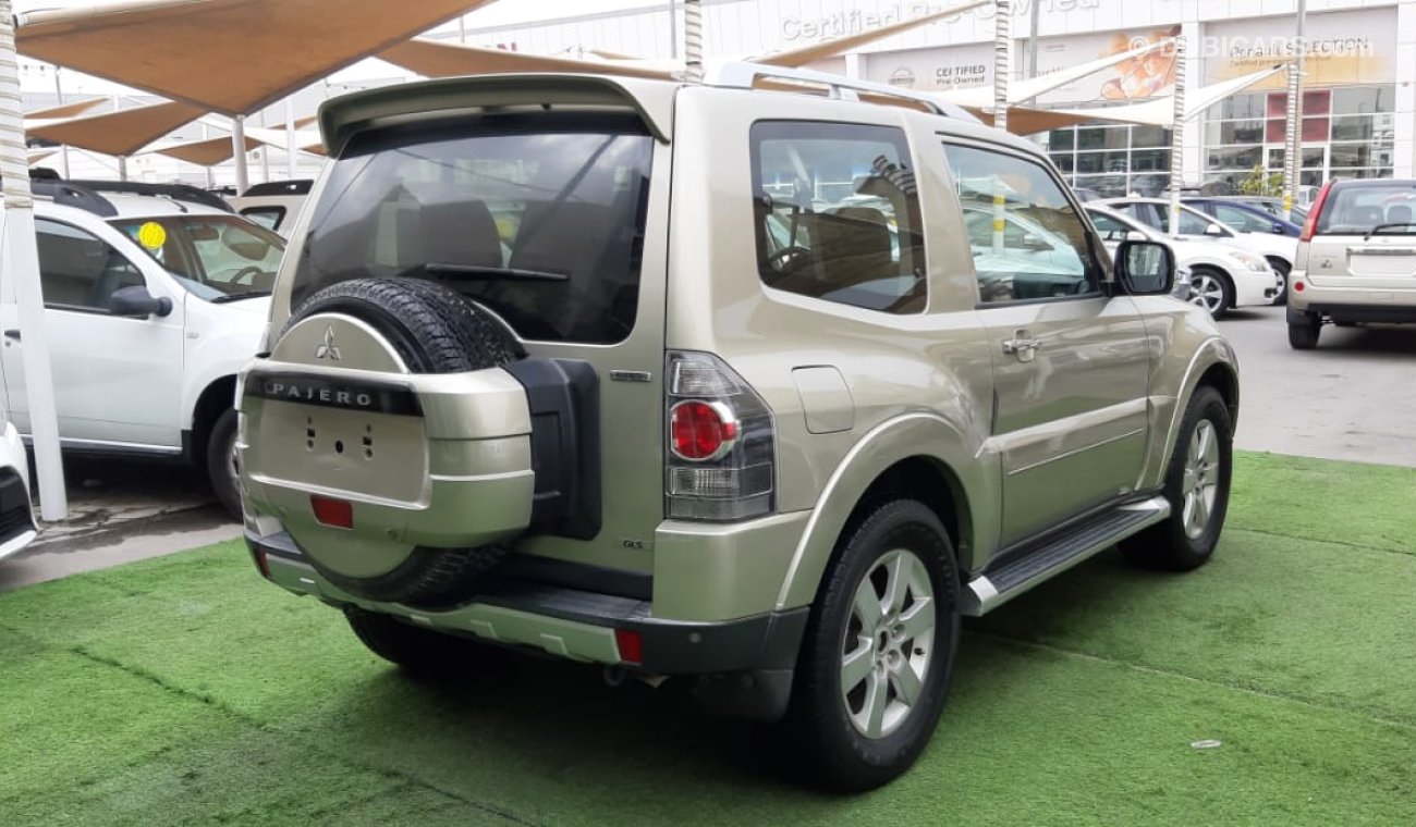 Mitsubishi Pajero GCC number one car - Alloy wheels - Excellent condition