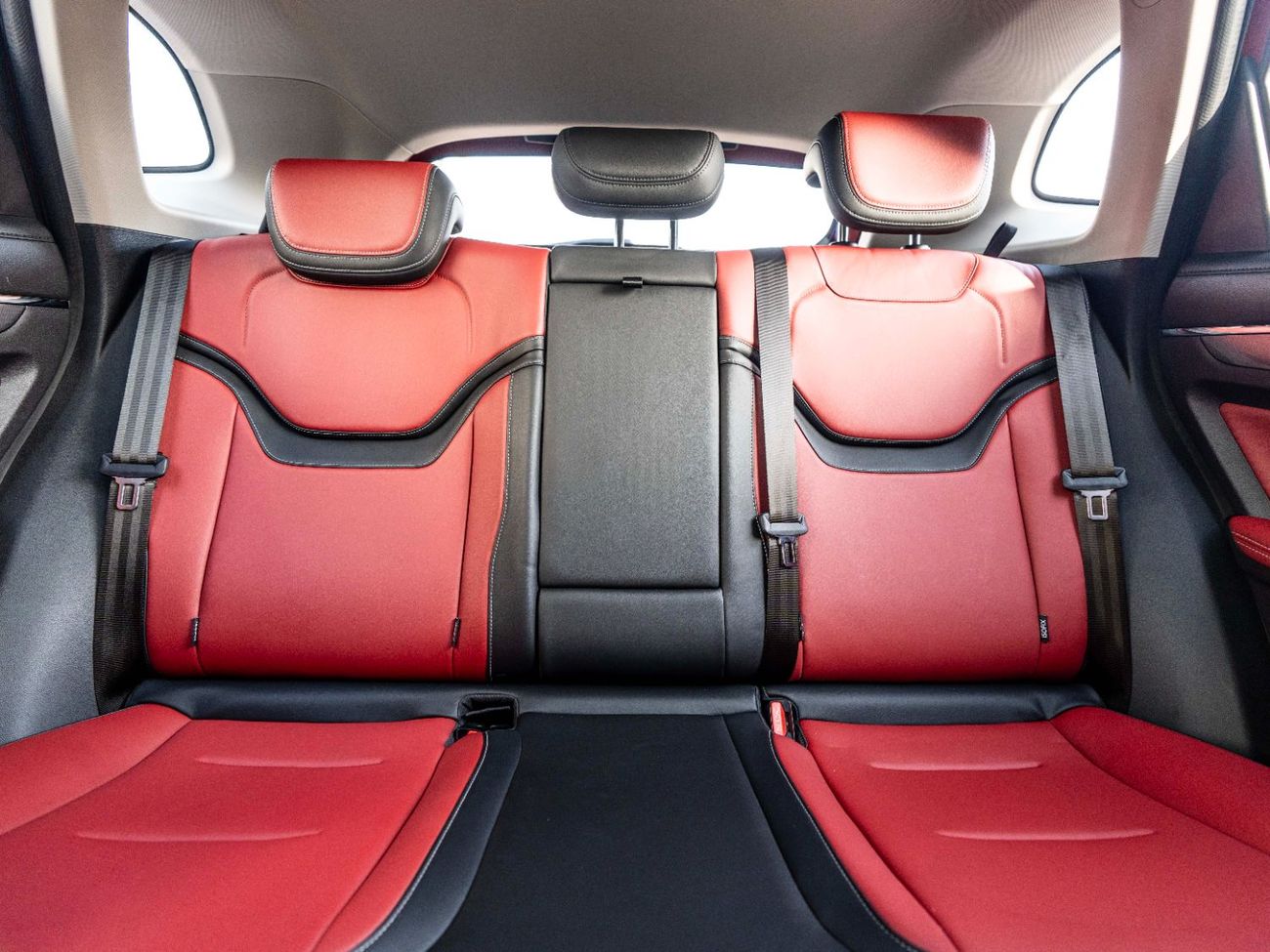 Haval Jolion 1.5T High Deluxe (181 hp)