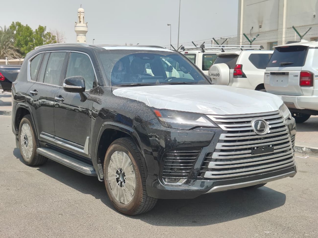 Lexus LX 600 2025 Lexus LX 600 Signature 3.5L Petrol AT Black