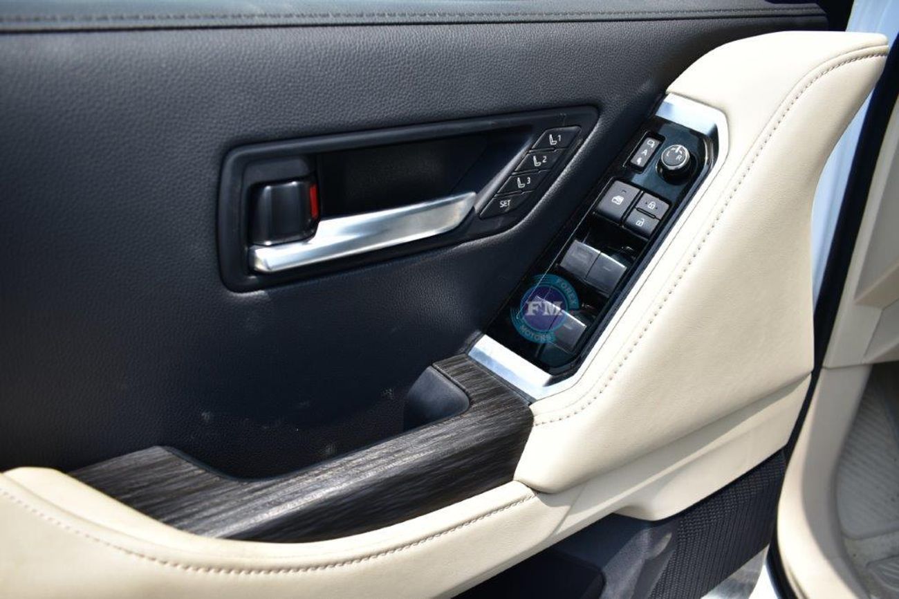 Toyota Land Cruiser 300 VXR V6 3.5L Twin Turbo Petrol 7 Seat Automatic