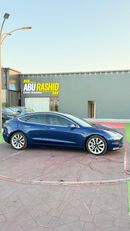 تسلا موديل 3