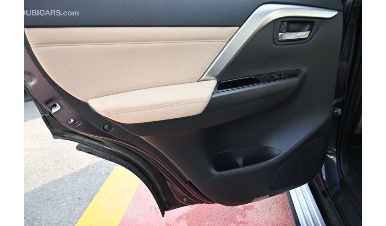 New Mitsubishi Montero Sport RLine 3.0L SUV, 4WD, 5 Doors Cruise