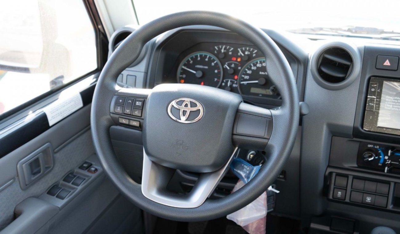 تويوتا لاند كروزر هارد توب TOYOTA LC76 5DOORS PETROL 4.0L MANUAL TRANSMISSION MODEL 2024 LIMITED EDITION