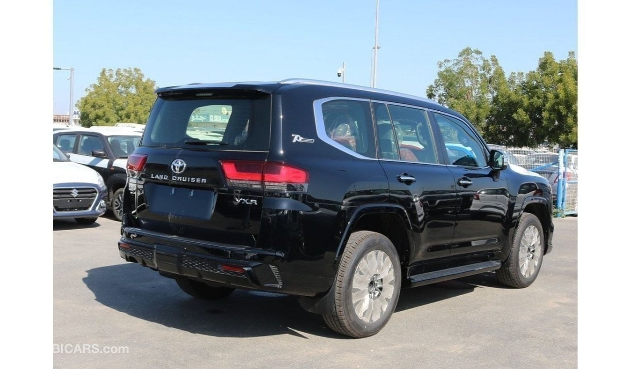 Toyota Land Cruiser 2022 | LC 300 VXR-Z EXCL MIDNIGHT BLACK 3.3L DSL TWIN TURBO FULL OPTION EXPORT