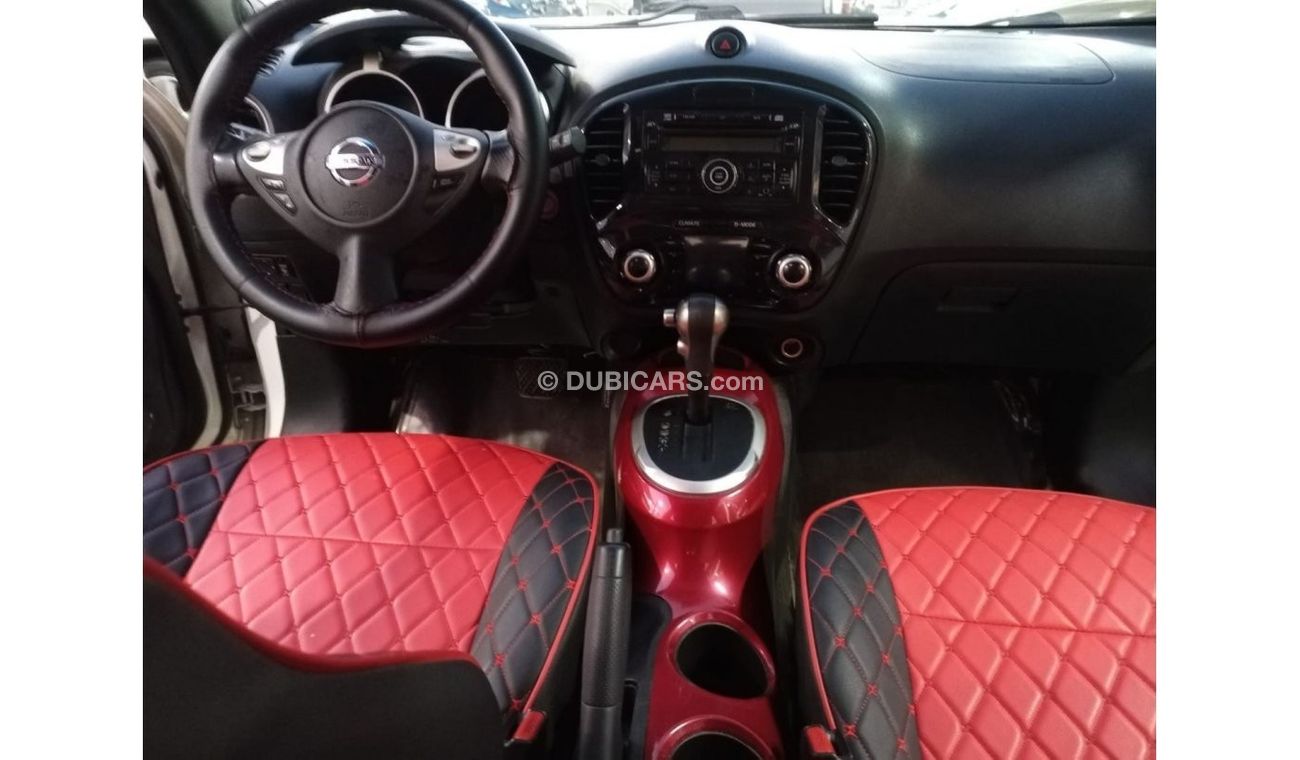 Nissan Juke Gulf model 2014, leather hatch, cruise control, sensor wheels, in excellent condition, you do not ne