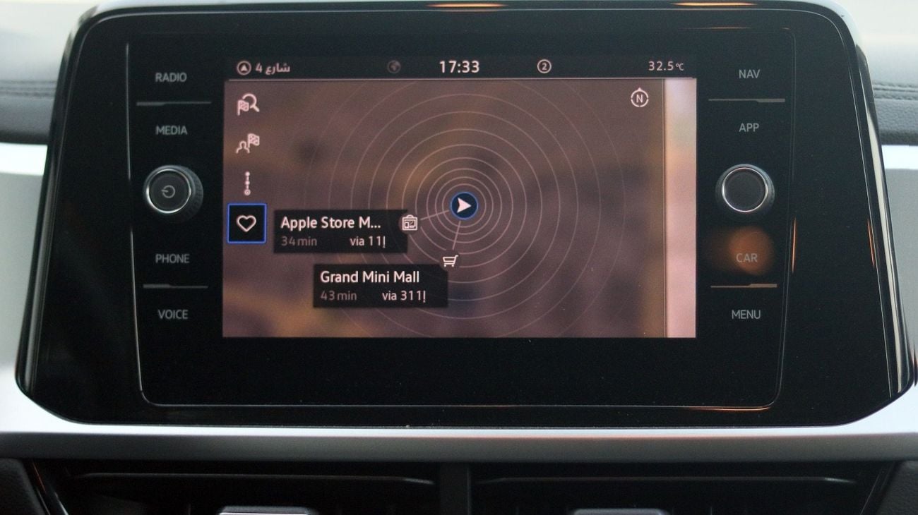 فولكس واجن T ROC Life 1.4L