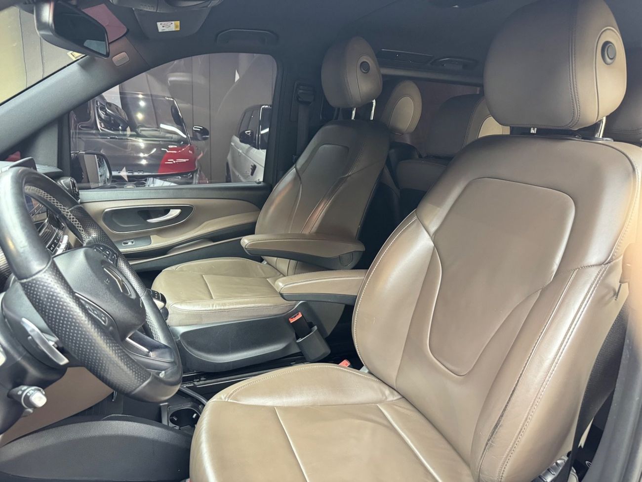 مرسيدس بنز V 250 Std 2.1L