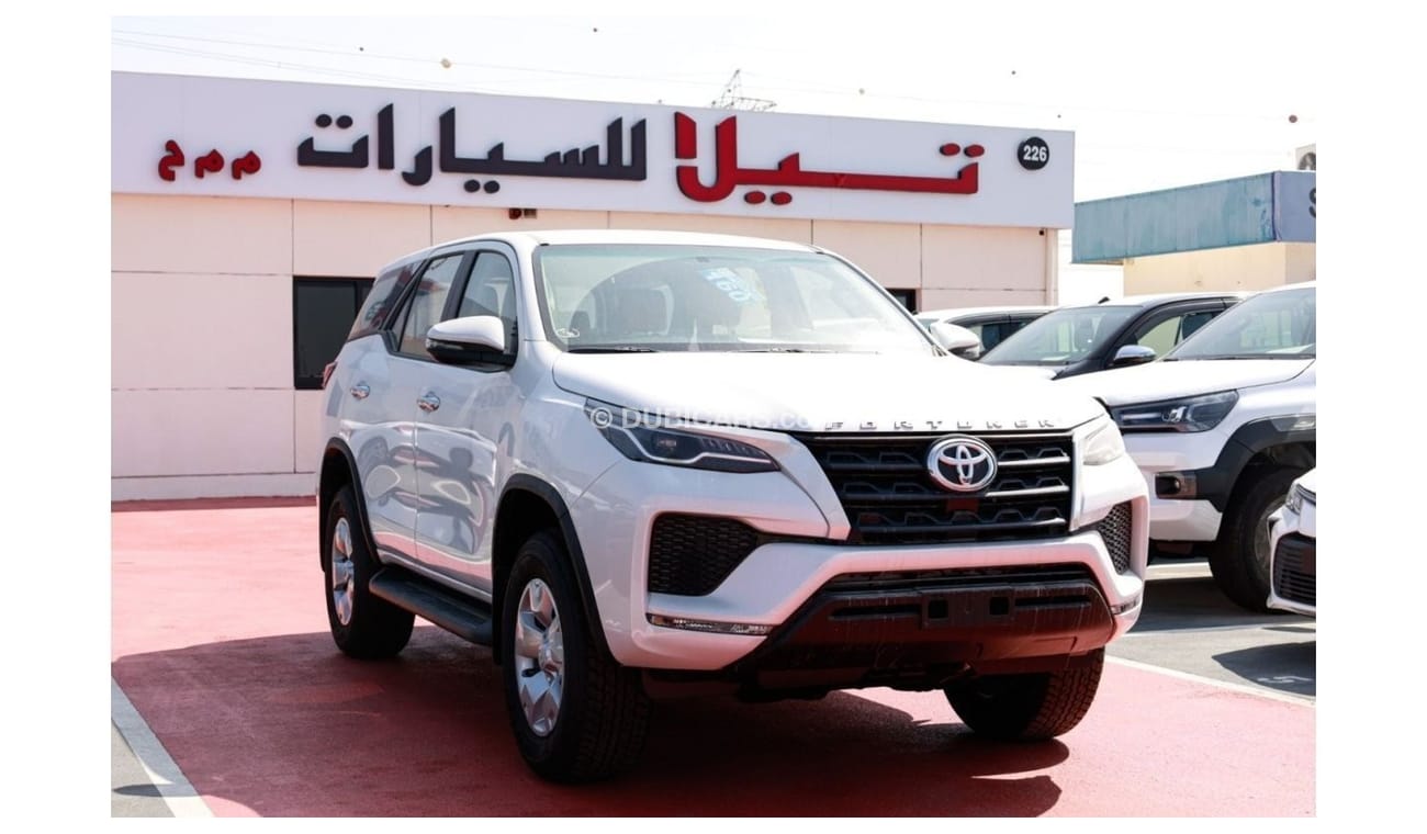 تويوتا فورتونر TOYOTA FORTUNER 2.7 AT CLIMATE CONTROL WHITE 2023