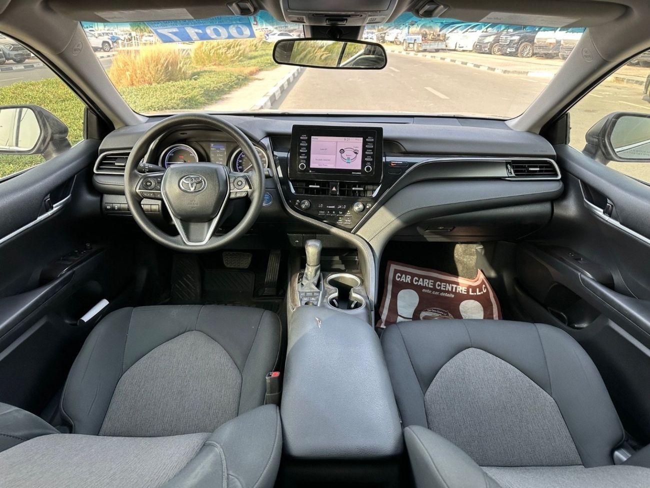 Toyota Camry Hybrid LE HEV 2.5L