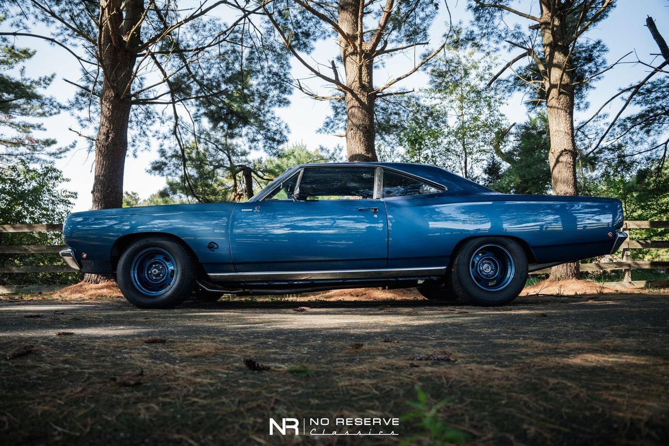 Plymouth Road Runner 426 Hemi Hellephant powered 1 of 1 Pro Touring Restomod