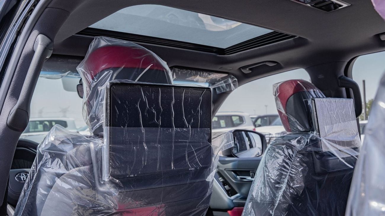 Toyota Land Cruiser 2026 Toyota Land Cruiser 300 GR-Sport 3.5L AT Petrol (Black-red)