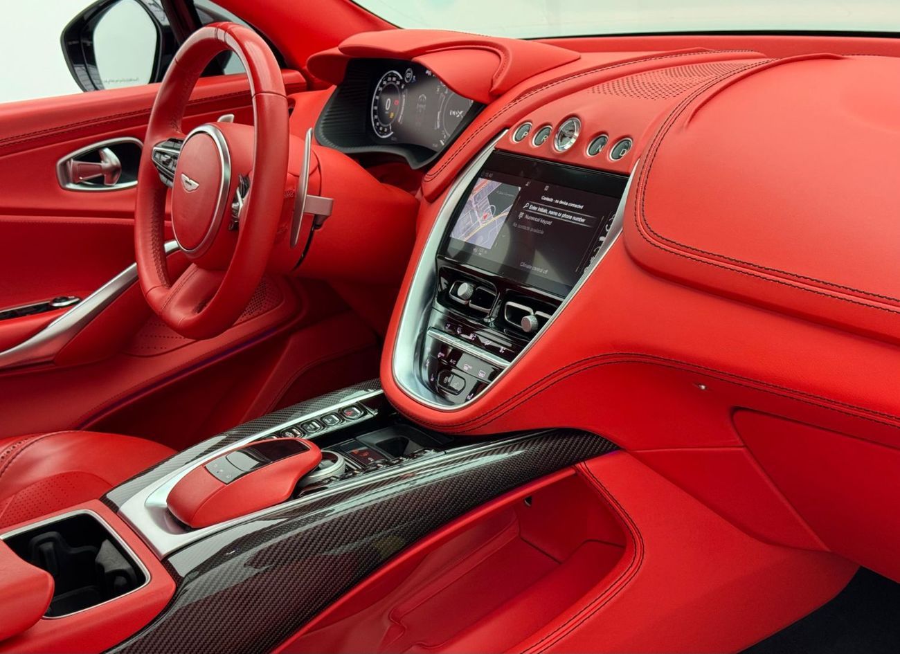 Aston Martin DBX 2021 Aston Martin DBX, Service History, Warranty, Full Option, Low Km, GCC