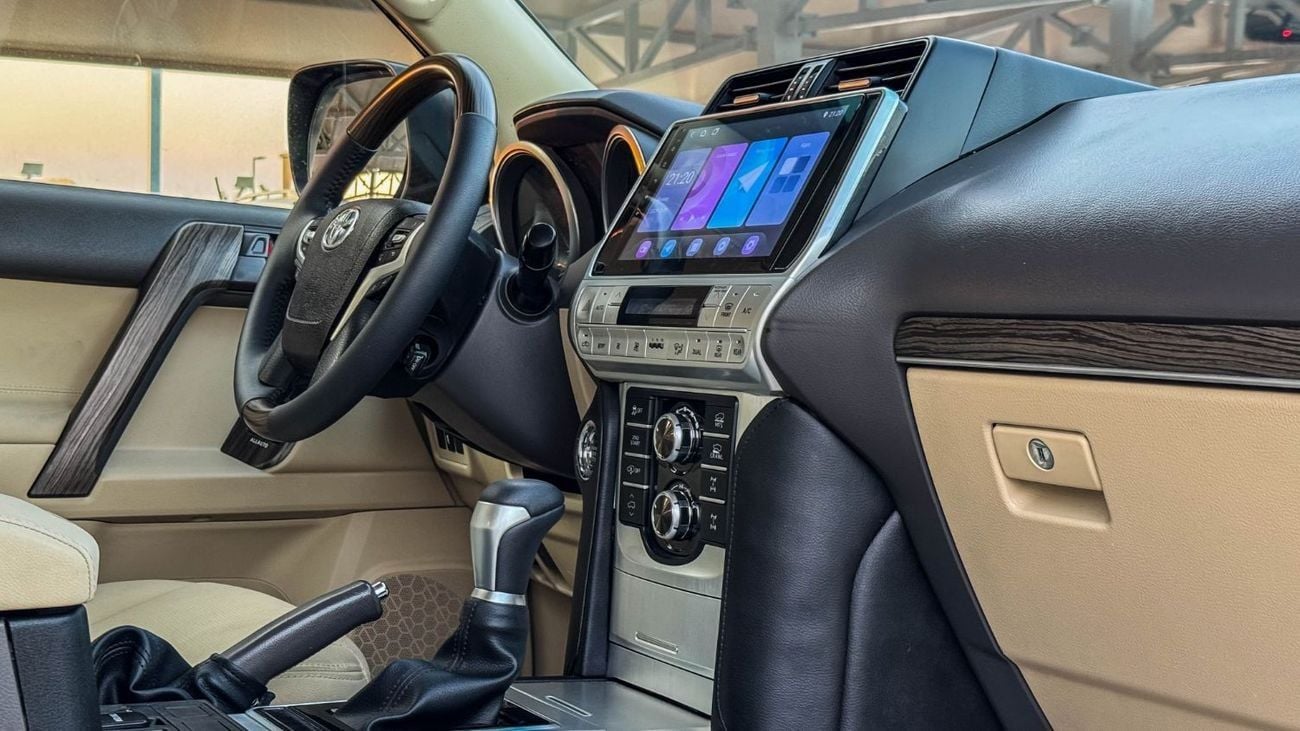 Toyota Prado TX-L 4.0L Modified to VXR 2017 GCC V6 Low Mileage