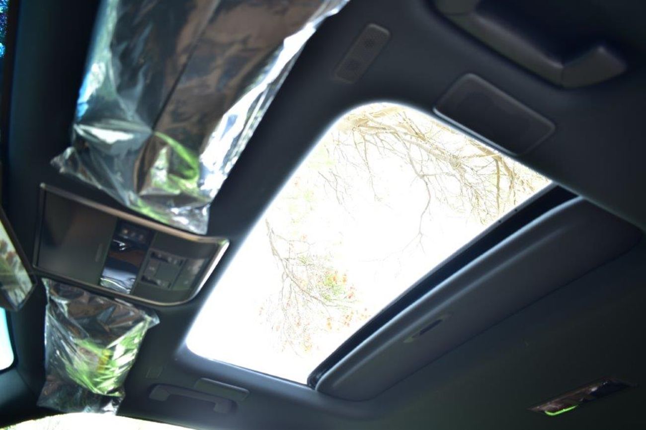 لكزس LX 700h 2025 MODEL LEXUS LX700H HYBRID V6 3.5L TWIN TURBO 7 SEAT AUTOMATIC TRANSMISSION