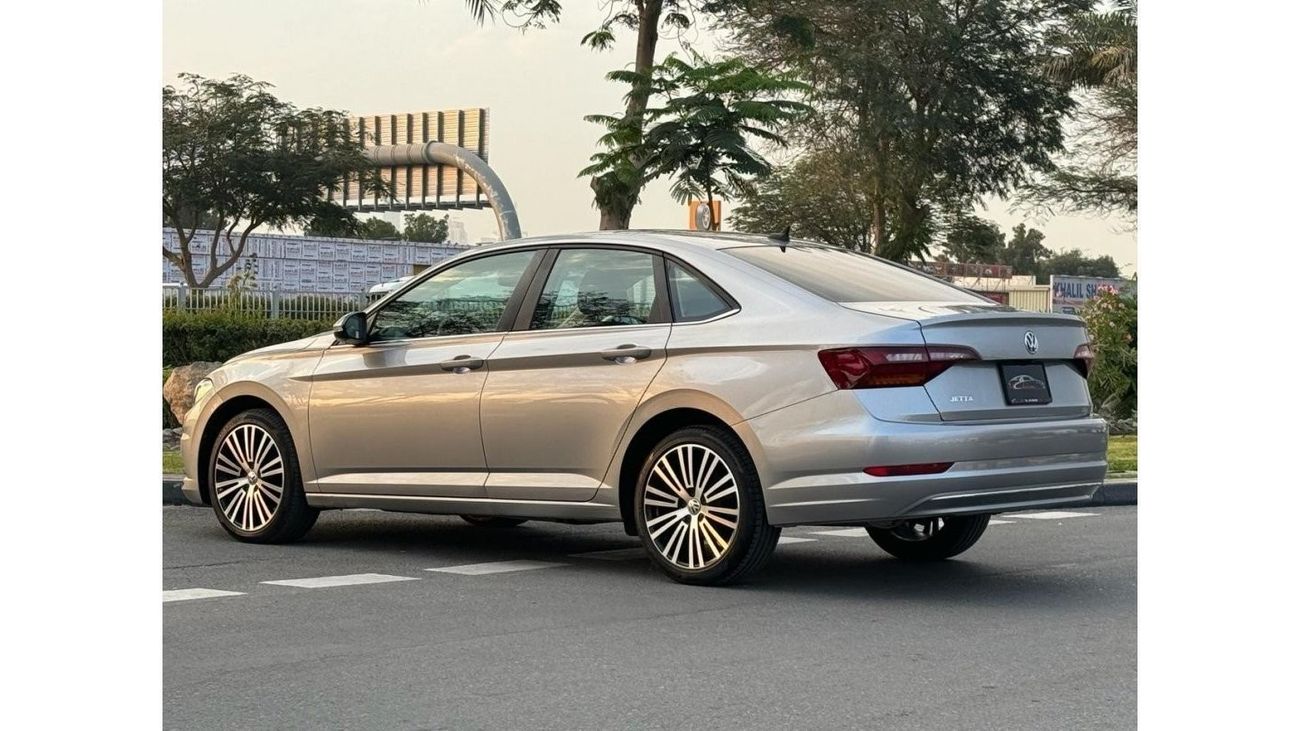 Volkswagen Jetta (RAMADAN OFFER) VOLKSWAGEN JETTA 2019 R LINE 1.4L TURBO FULL OPTIONS