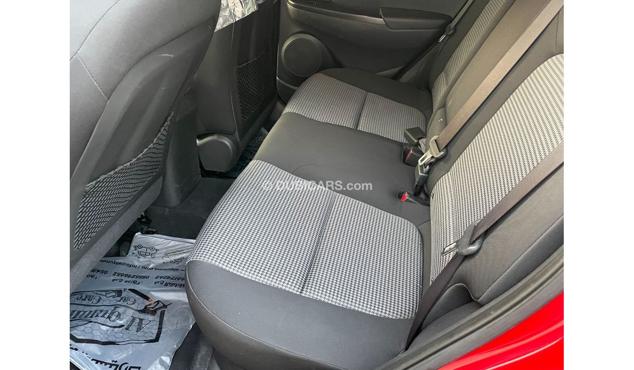 Hyundai Kona Hyundai kona Sel 2020 red : 76k USA Automatic Gasoline 5 4 Black Price : 55000 Mobile :  +9715683182