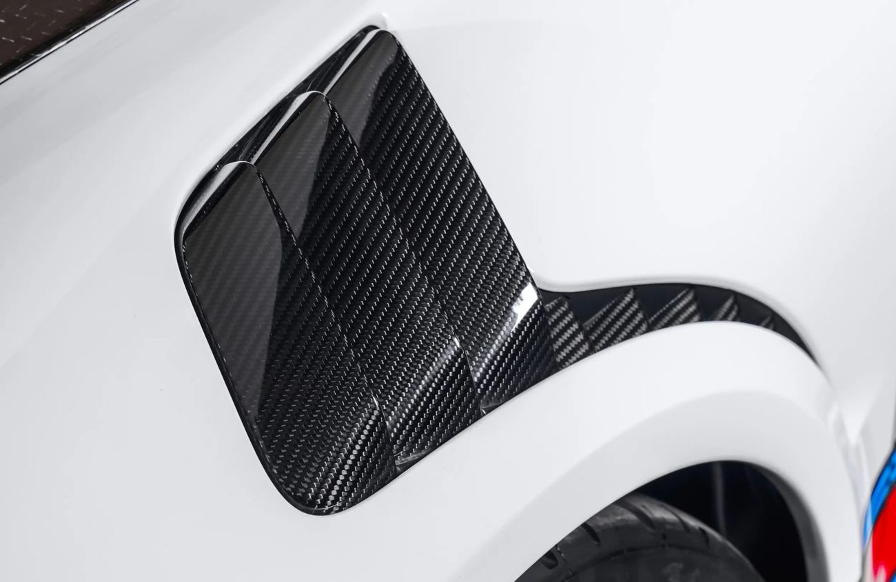 Porsche 911 3.8L F-6 Twin-Turbocharged Engine