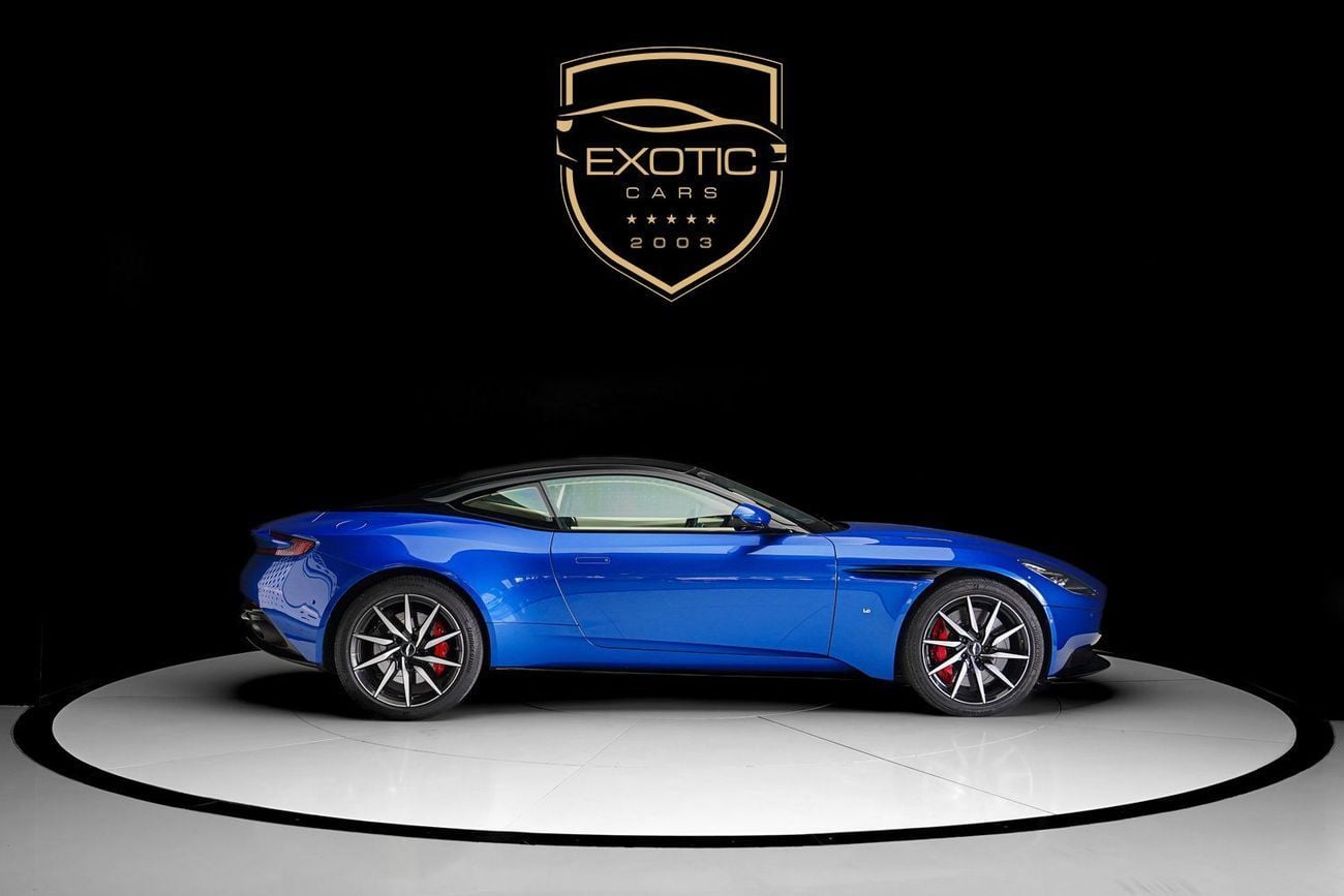 Aston Martin DB11 STD