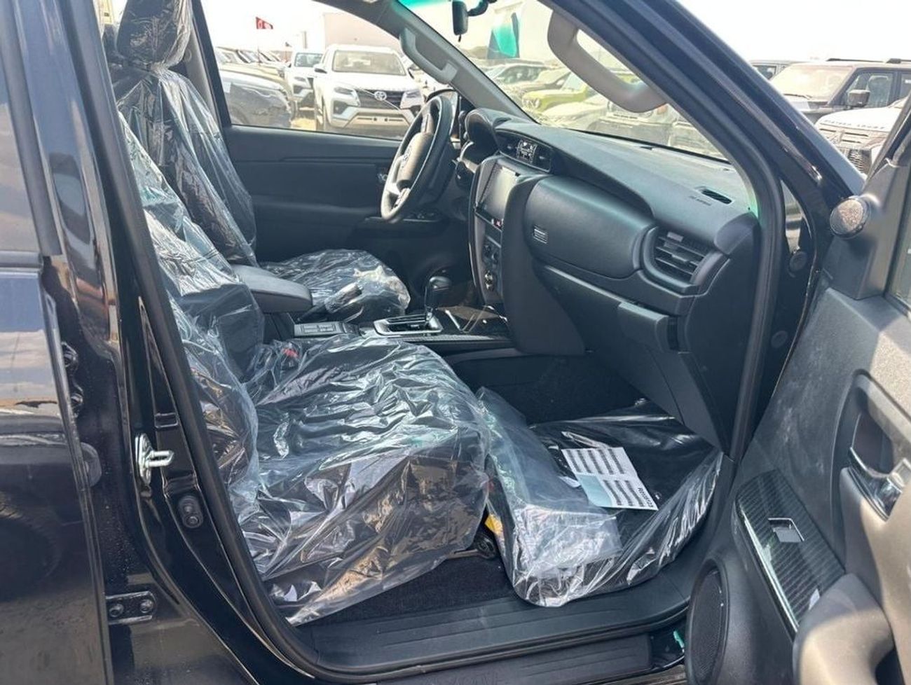 تويوتا فورتونر 2.7L VX 4WD Petrol