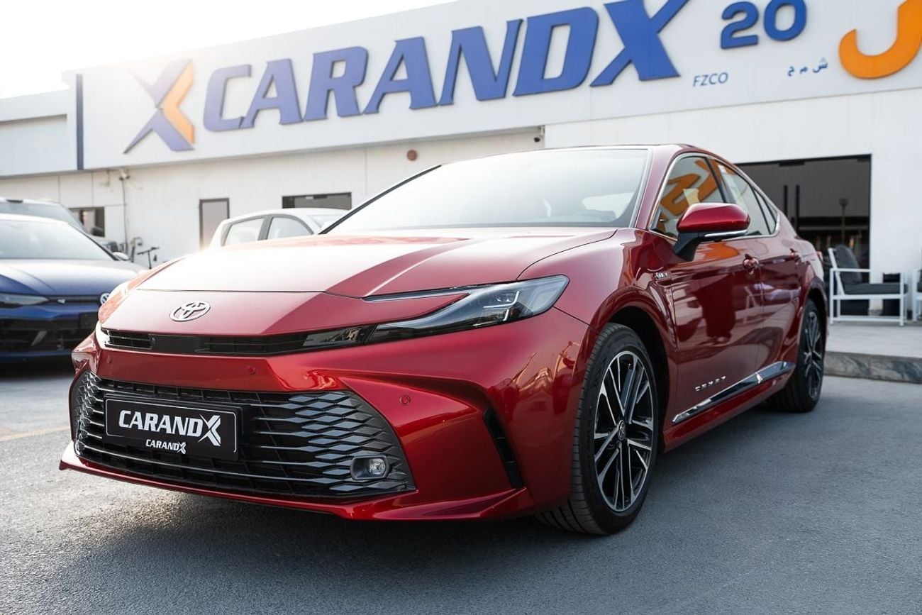 تويوتا كامري Lumiere Hybrid 2.5L Petrol Automatic Transmission 2025