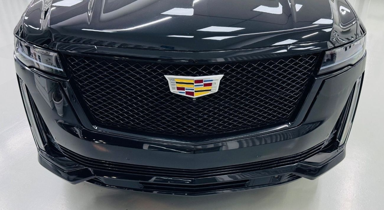 Cadillac Escalade Sport Platinum 6.2L 4WD