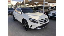 Mercedes-Benz GLA 250 ORIGINAL PAINT 100% FULLY LOADED AND FULL SERVICE HISTORY
