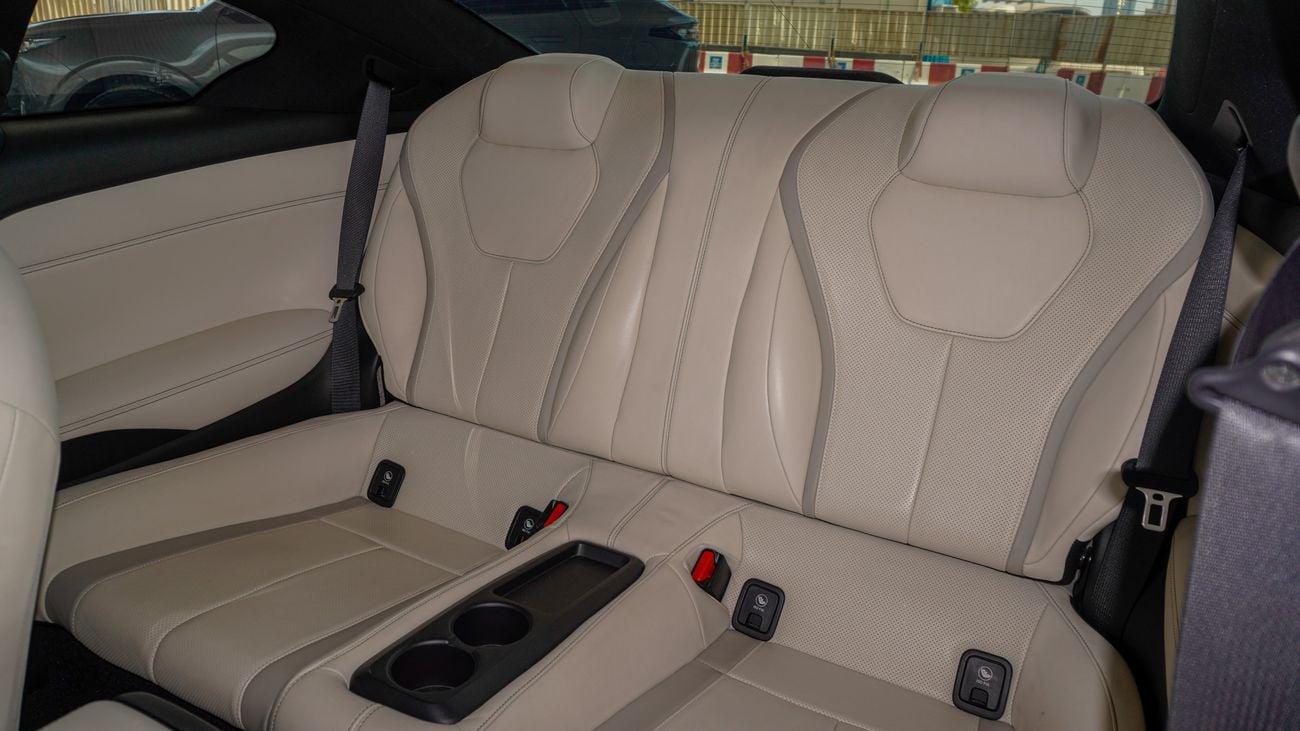 Infiniti Q60 PREMIUM LUXE