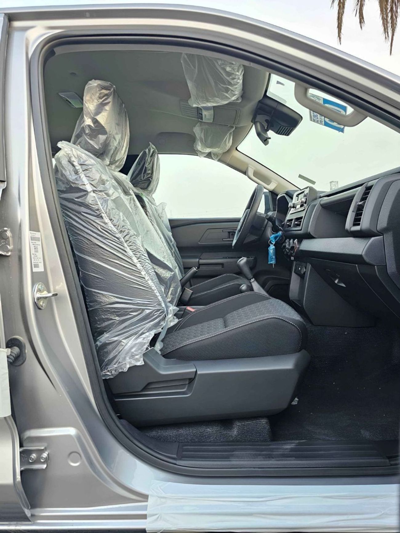 ميتسوبيشي L200 GLX 2.4L PETROL / M/T / SIDE STICKER / 4WD / CODE # 68023