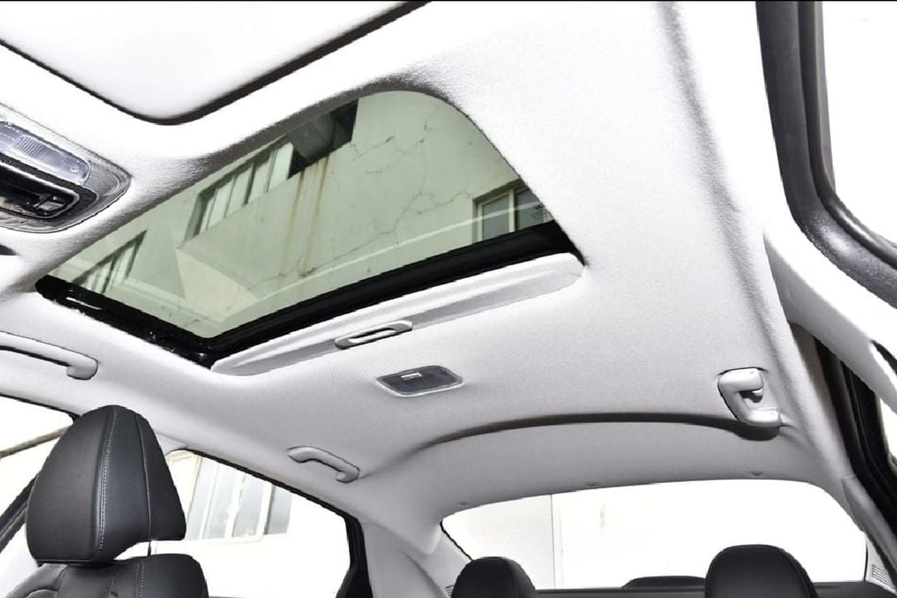 Hyundai Elantra SMART Elite 1.5L Petrol Edition With Leather Seats
