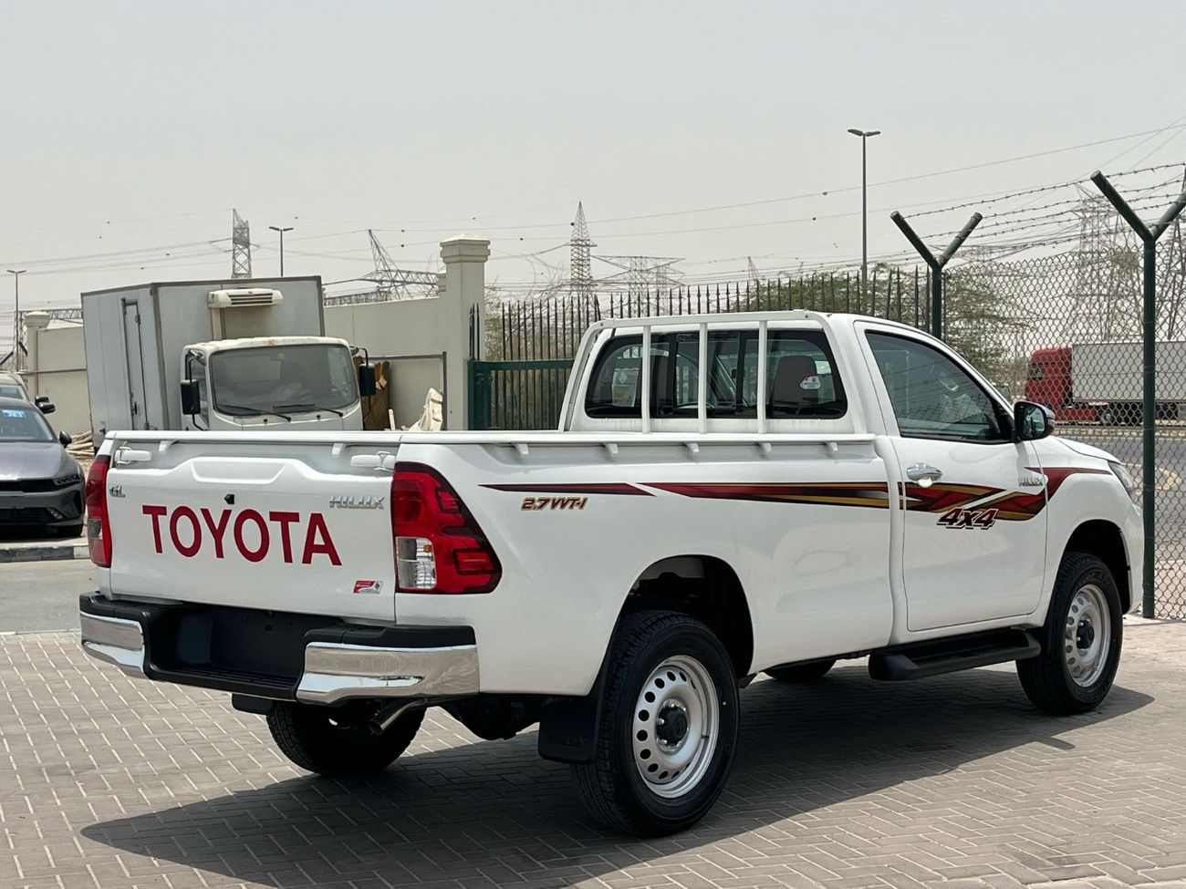 تويوتا هيلوكس GLX 2.7L Single Cab Utility RWD