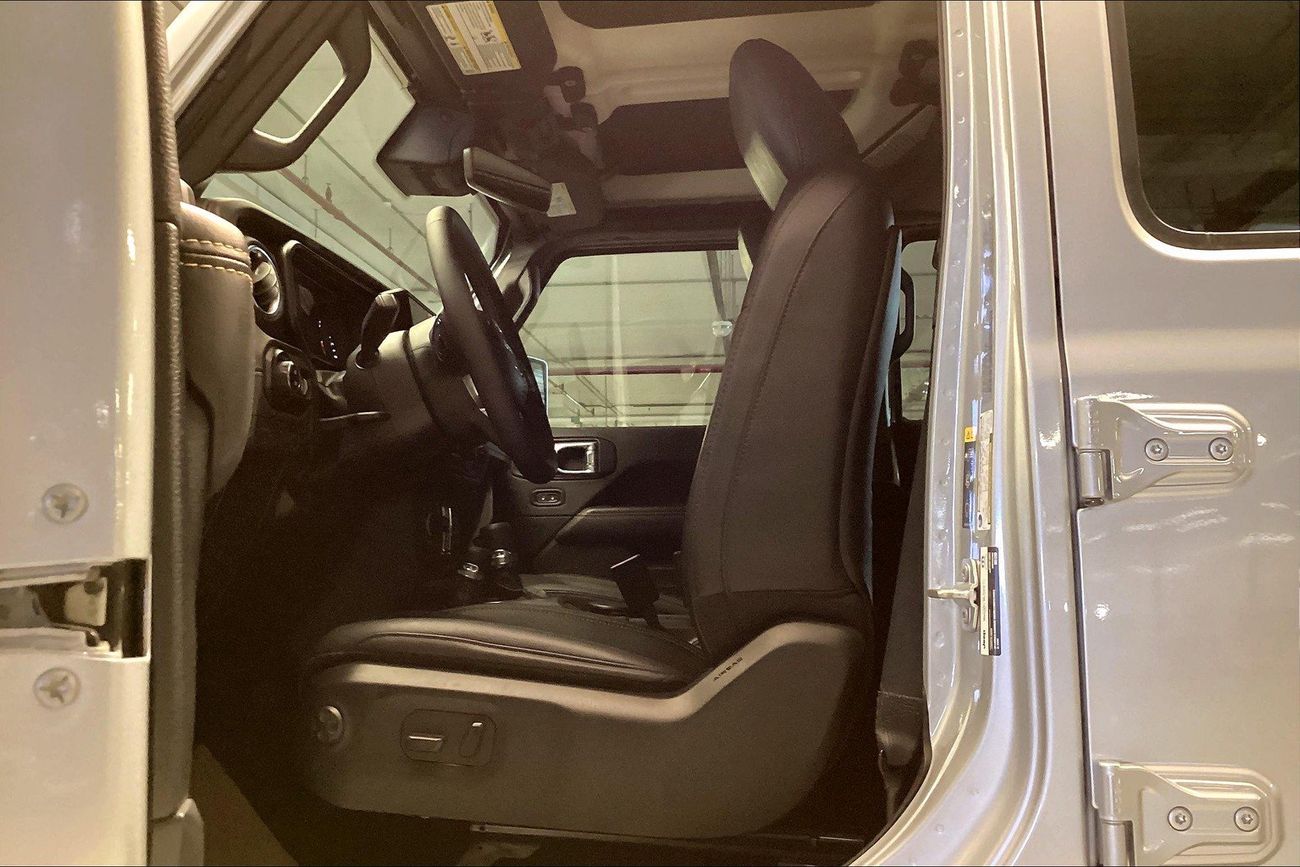 Jeep Wrangler Sahara Unlimited | National Day Celebration | Guaranteed Warranty | 0 Down Payment