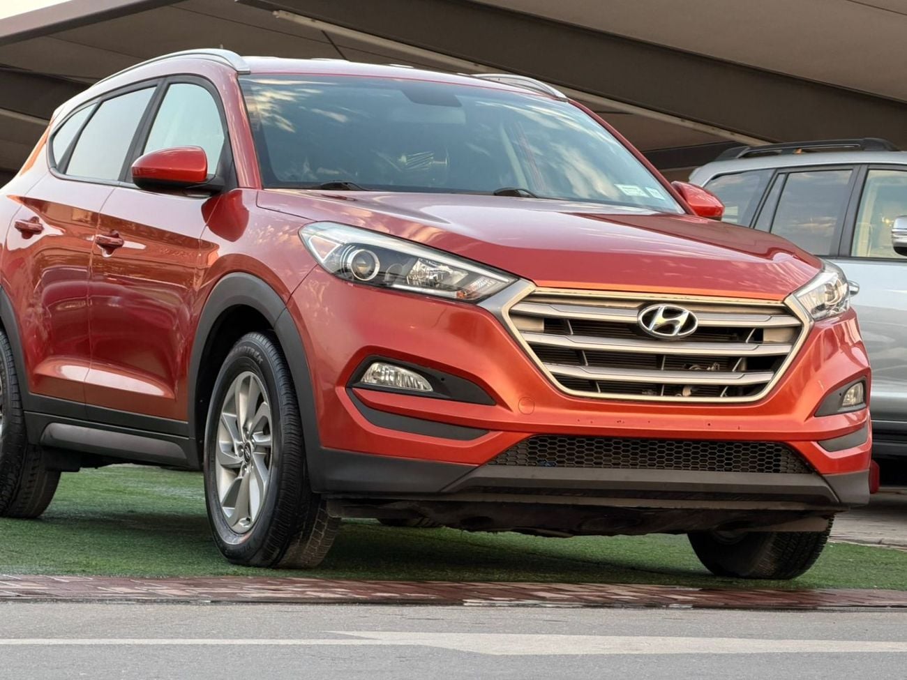 Hyundai Tucson imported with customs papers, number 2