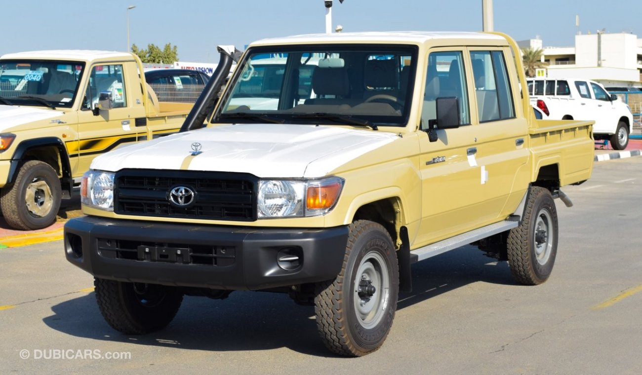 تويوتا لاند كروزر بيك آب 79 DOUBLE CAB PICKUP V6 4.2L DIESEL 4WD MANUAL TRANSMISSION