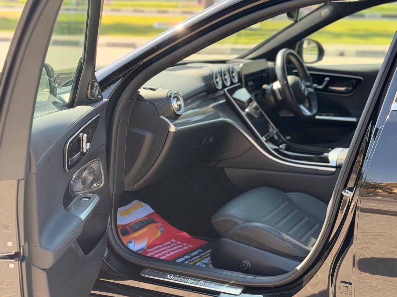Mercedes Benz C300 STD (NON GCC) Base