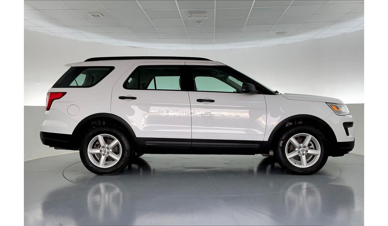 Ford Explorer XL / Standard