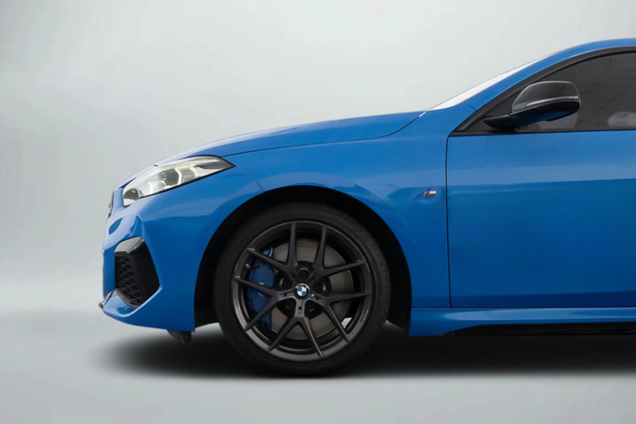 BMW M235i Gran Coupe M SPORT