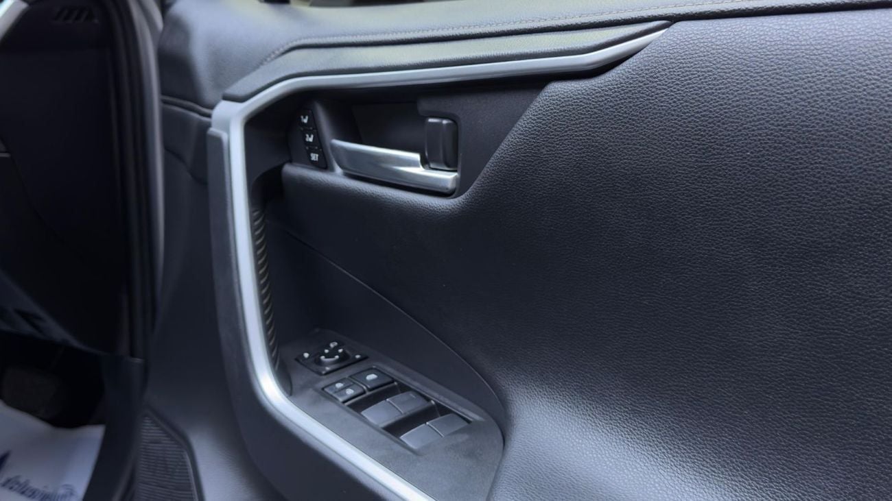 تويوتا راف ٤ RIGHT HAND VEHICLE ONLY FOR EXPORT 2.5 LITER 2WD